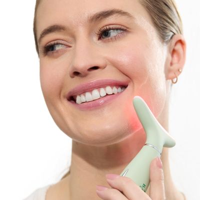 Mario Badescu Triple Light Thermal Face and Neck Massager, Red, Blue &amp; Green LED Light Therapy Facial Device, Warm Massage &amp; Vibrations for Firming, Sculpting &amp; Radiant Skin