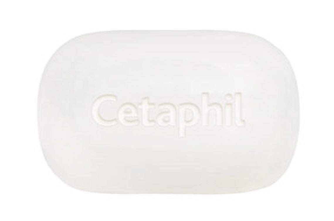 Cetaphil 4.5-oz. Gentle Cleansing Bar for Dry Sensitive Skin, Pack of 6 1.8lb Six 4.5-oz. bars contain in one package