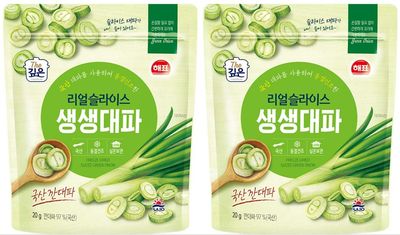 K-Mystery 2 packs of Haepyo Freeze Dried Sliced Green Onion ( ) from Korea 100Percent (Green Onion 0.7oz X 2packs)