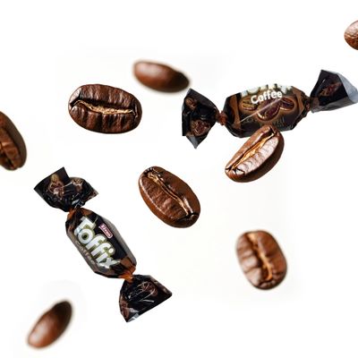 Toffix Coffee Chews, Center-Filled Soft Chewy Candy, 250 Pieces of Individually Wrapped Snacks for Kids &amp; Adults, Coffee Flavored Chewy Candies - 2 Pound Bulk Bag