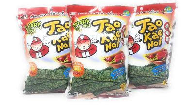 Tao Kae Noi Crispy Seaweed Hot &amp; Spicy Flavor 32g, 3 Pack
