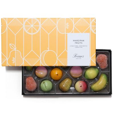 Friars Luxury Marzipan Fruits Gift Box 14 Traditional Hand-Made Marzipan Shapes Made With Real Almonds &amp; Natural Colours 150g Gift Box