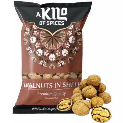 A Kilo of Spices Walnuts in their Shell 500g Whole Walnuts Raw Nuts in Shell Premium Quality Perfect Squirrel Food Ideal for a Healthy and Nutritious Treat