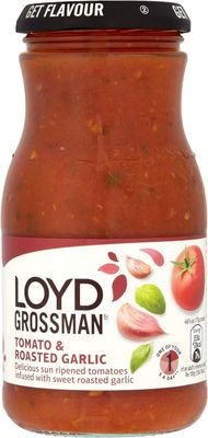 Loyd Grossman Italian Tomato &amp; Roasted Garlic Sauce - Rich Tomato &amp; Sweet Garlic Fusion, Classic Italian Flavour, 350 g Jar (Pack of 1)