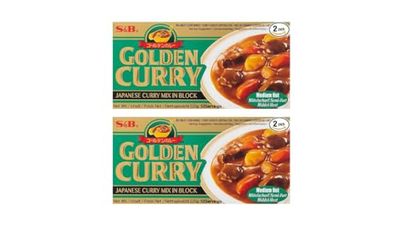 S&B Golden Curry Medium Hot 220g (Pack of 2) - Authentic Japanese Curry Sauce Mix In Block, Rich & Aromatic, Easy to Cook, Perfect for Bold & Flavorful Meals!