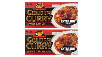 S&amp;B Golden Curry Extra Hot Sauce Mix 220g (Pack of 2) - Authentic Japanese Curry Mix In Blocks, Rich Spicy Flavor