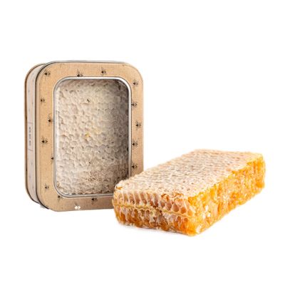 Raw Scottish Heather Honeycomb from The Scottish Bee Company 200g - Raw Honeycomb Naturally Cut Once a Year Direct from the Beehives