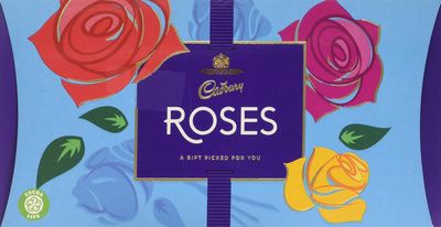 Cadbury Roses Chocolate Gift Carton, Assorted Miniature Milk Chocolates, The Perfect Easter Gift, 275 g (Pack of 1)