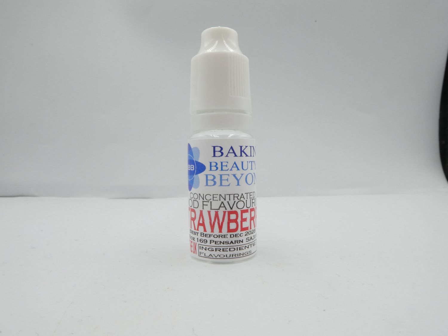 Baking Beauty and Beyond Concentrated Food Flavouring - Strawberry (10ml)
