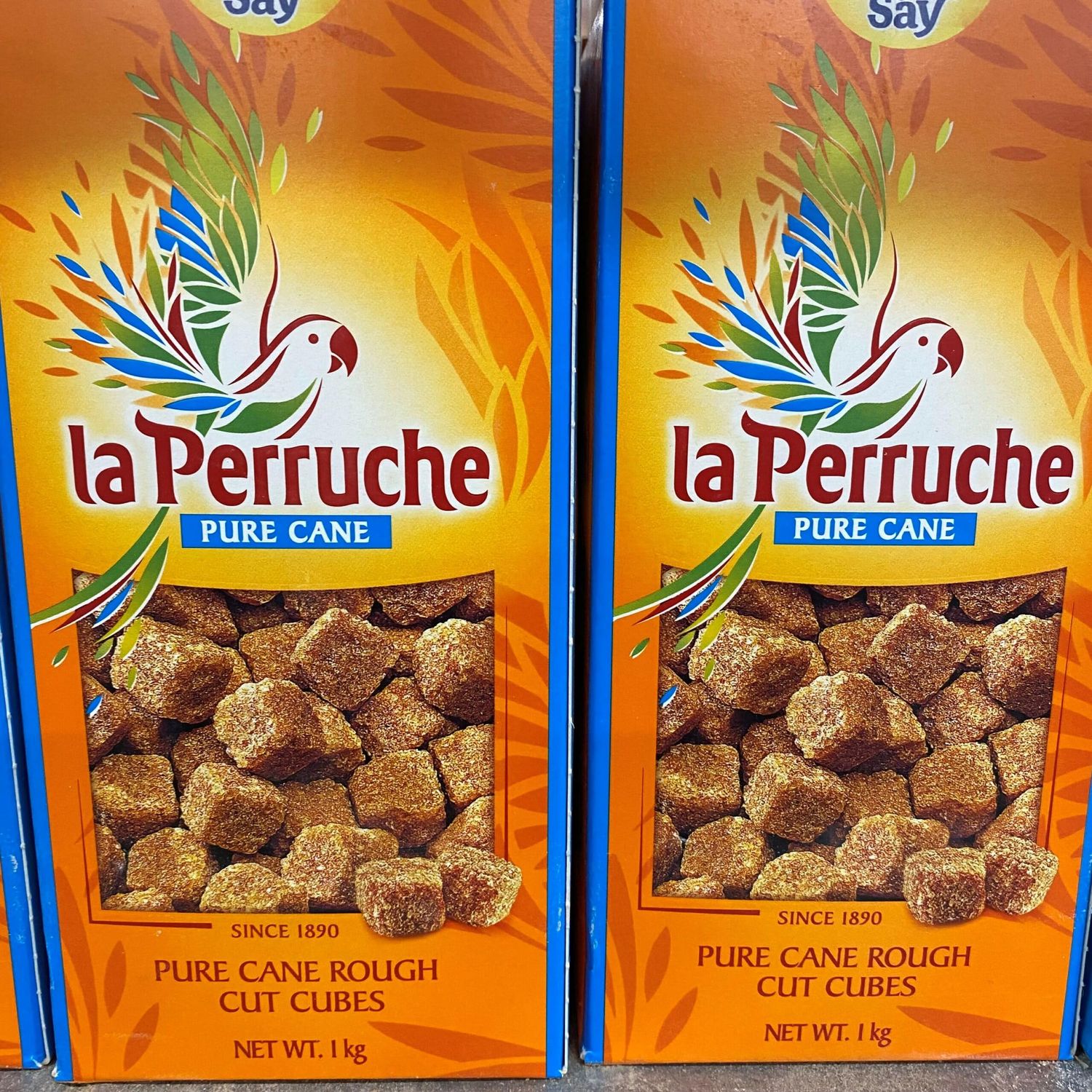 La Perruche Pure Cane Rough Cut Cubes Brown 100% Cane Ideal for Tea and Coffee Perfect for Cafes and Hotels 1kg (Pack of 2)