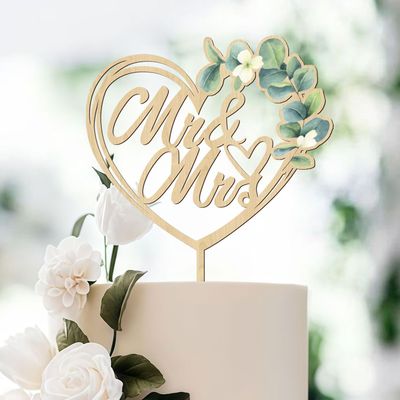 LunarCharm Mr & Mrs Cake Topper Green Wooden Wedding cake decoration for Wedding Anniversary Engagement Proposal Party Cake Decoration, Heart Shape