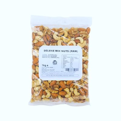CR Snacking DELUXE MIXED NUTS UNSALTED (1kg) - Raw Cashews, Walnuts, Almonds, Peanuts Bulk Bag Mixed Nuts Gift Selection Raw Vegan Friendly Nut Snack 1kg For Cooking, Baking