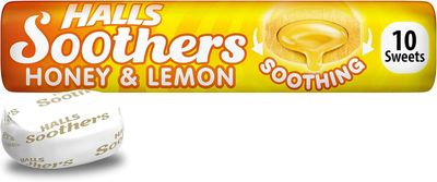 Halls Soothers Honey &amp; Lemon Flavoured Lozenges, Made With Real Fruit Juices, 45 g (Pack of 1)