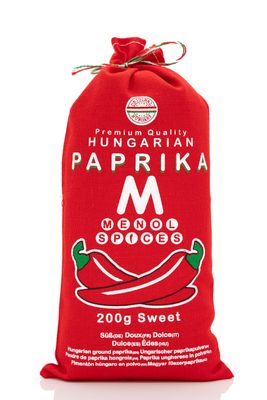 Menol Spices Premium Sweet Hungarian Paprika Powder, 200g - Hand-Packaged Traditional Textile Gift Bag - Authentic Szeged Paprika, Sweet Seasoning & Spices for Cooking
