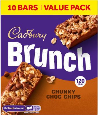 Cadbury Brunch Chunky Choc Chip Cereal Bars, Wholegrain Snacks dipped in Milk Chocolate, Value Pack, Multipack of 10 x 28 g Bars