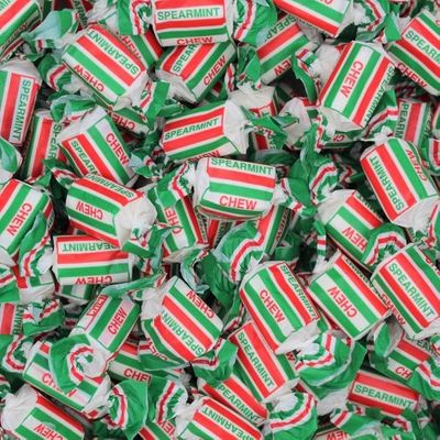 Real Candy Co Spearmint Chew Sweets, 1kg Bulk Bag - Refreshing Mint-Flavored Chewy Candy Ideal for Parties, Events, and Sharing
