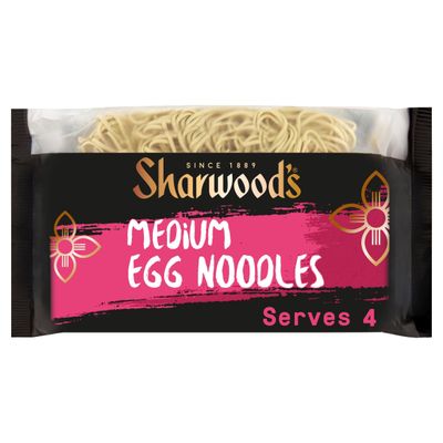 Sharwoods Medium Egg Noodles, 226 g (Pack of 1)