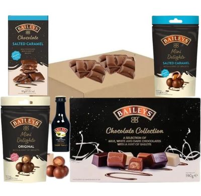 Baileys Chocolate Hamper - Includes Chocolate Collection Box, Salted Caramel Bar, Pouch, &amp; Original Irish Cream- Christmas, Valentine's Day, Mother's Day