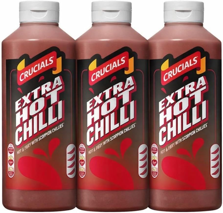 3x Crucials Extra Hot Chilli Sauce 500ml - Extreme Spicy Takeaway Chilli Sauce - Hot Sauce for Chicken, Pizza, Kebab, Burgers, Wraps - Large Bottle