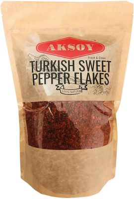 Aksoy Premium Quality Turkish Sweet Red Pepper Flakes 200GR Flakes Size 3-4mm Mild, Sweet &amp; Flavorful Perfect for Cooking, Seasoning, Garnishing &amp; Enhancing Dishes