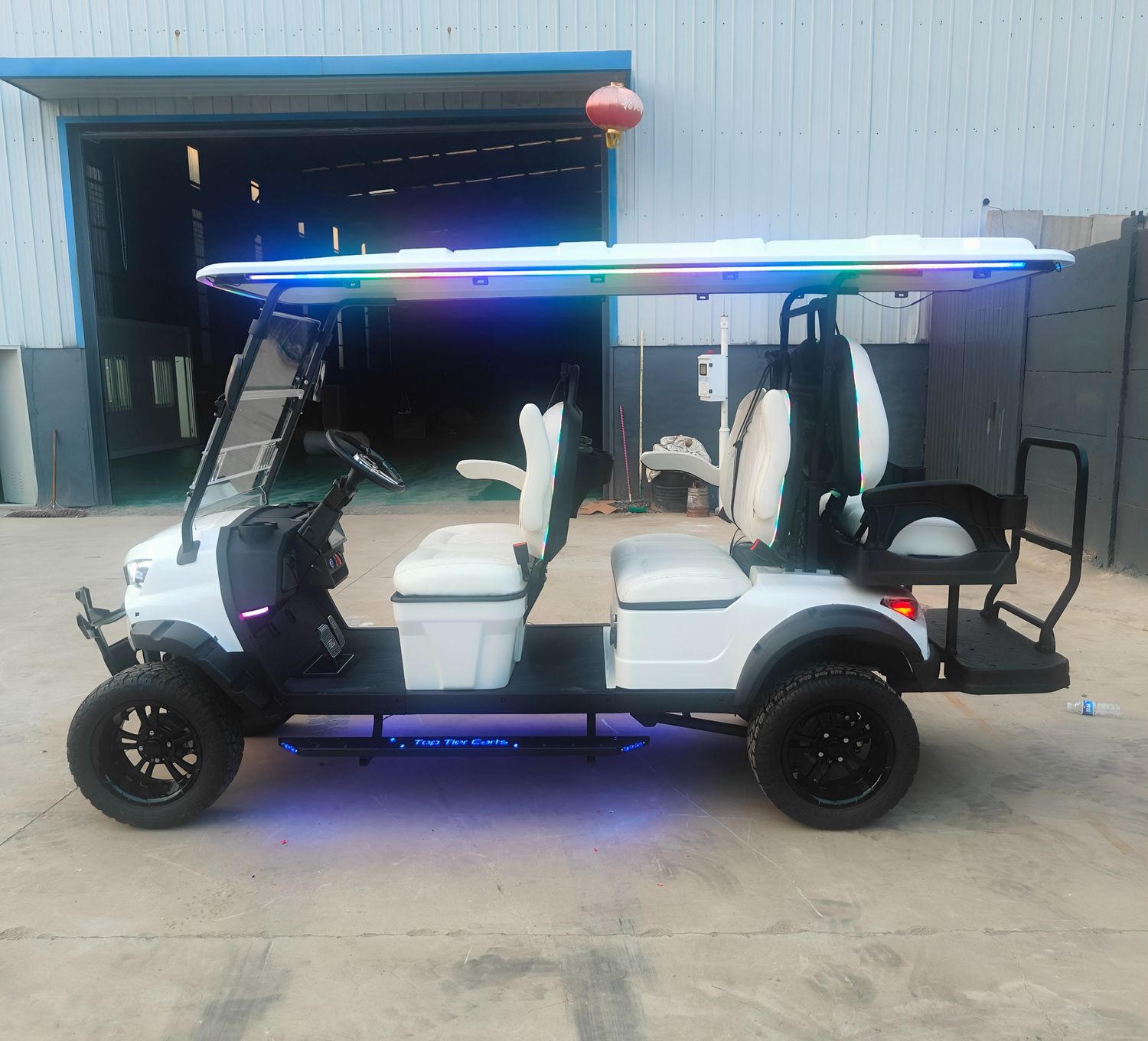 CUSTOM REVO E4X PRESIDENTIAL WHITE 6-Seater 72V Extended Range Lifted Golf Cart
