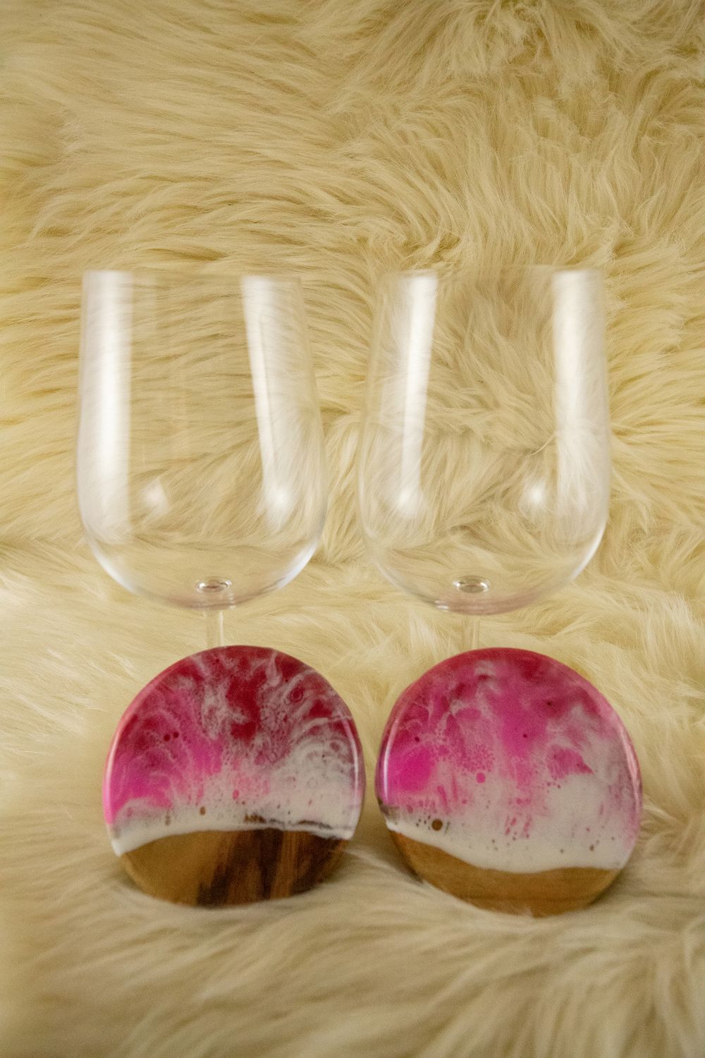 Coaster and Red Wine Glasses Gift Set