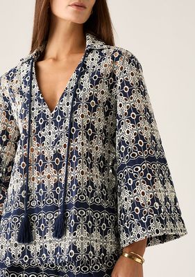 Pedra Embroidered blouse