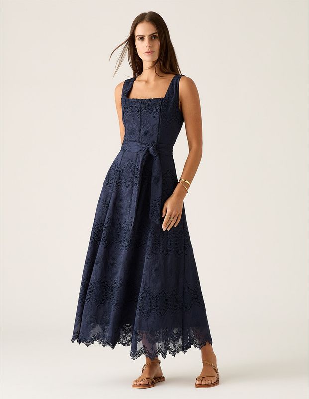 Mariana Embroidery Midi dress