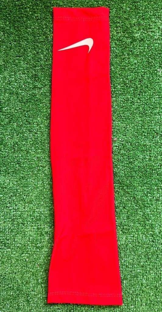 Manga Con Logo Nike Roja