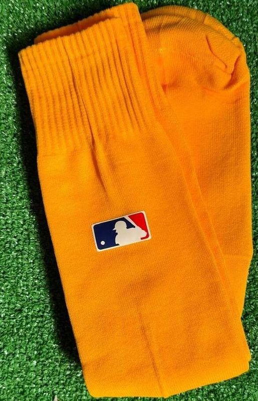 Medias Con Logo Nike Amarillo