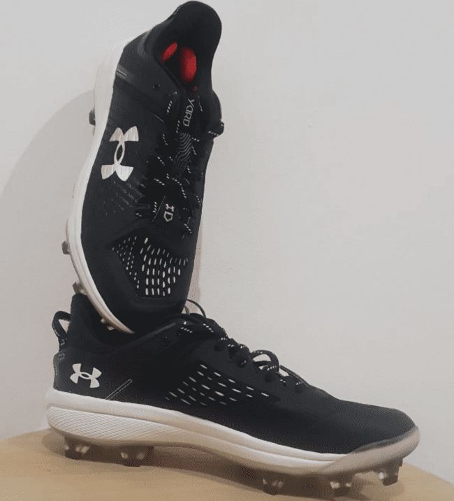 Zapatillas underarmour yard low MT TPU Negro