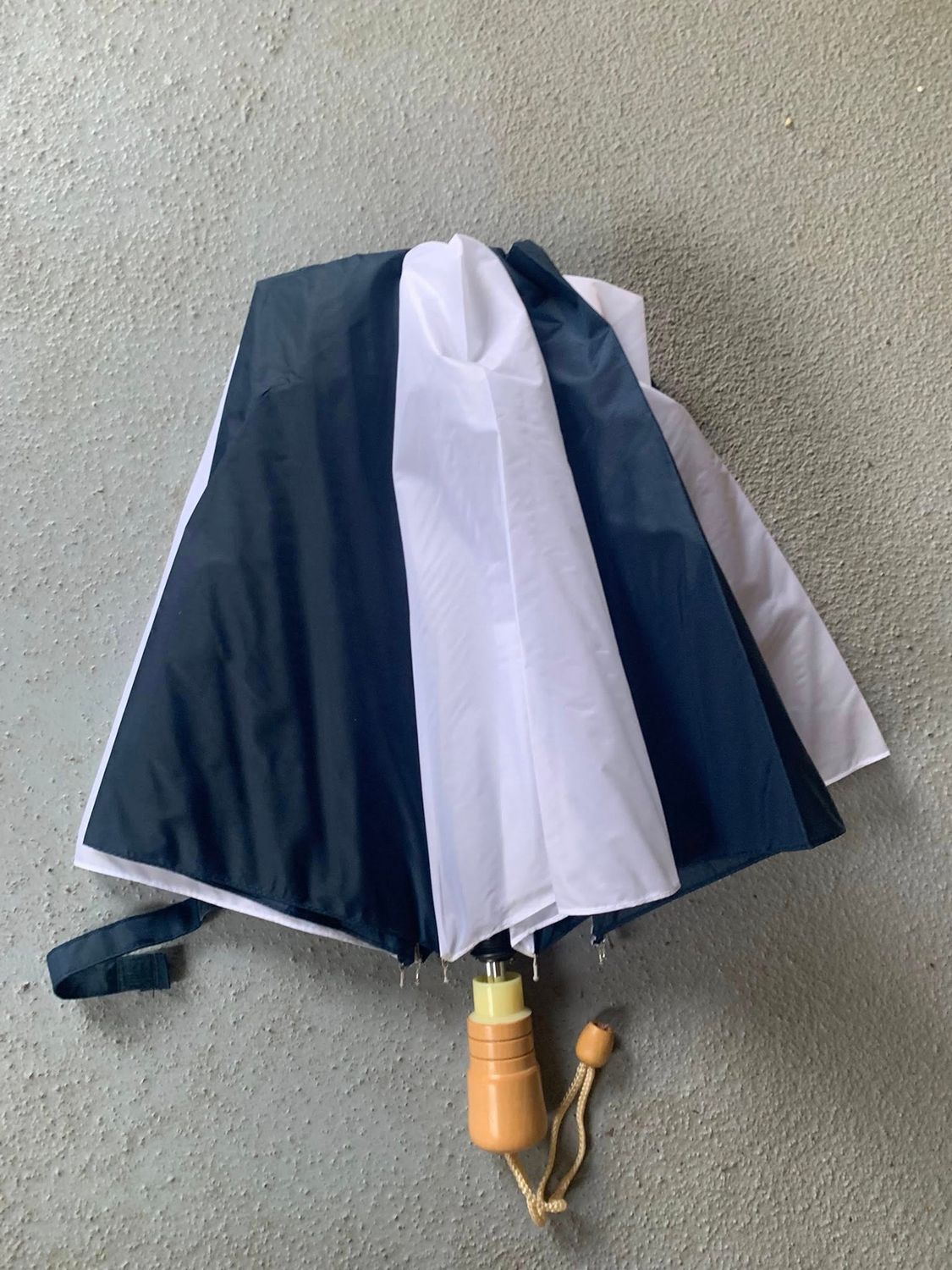 Windproof Travel Umbrella - Light, Automatic, Strong and Portable - Wind Resistant, Small Folding Backpack Umbrella for Rain