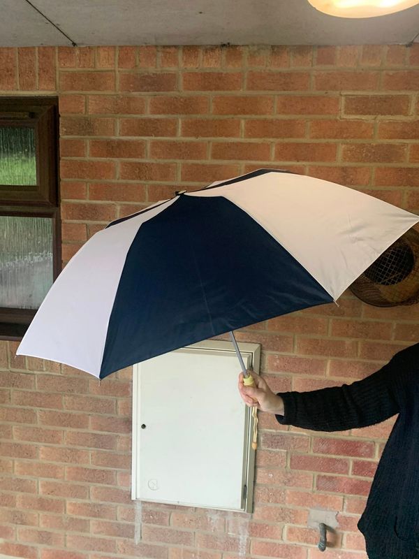 Windproof Travel Umbrella - Light, Automatic, Strong and Portable - Wind Resistant, Small Folding Backpack Umbrella for Rain