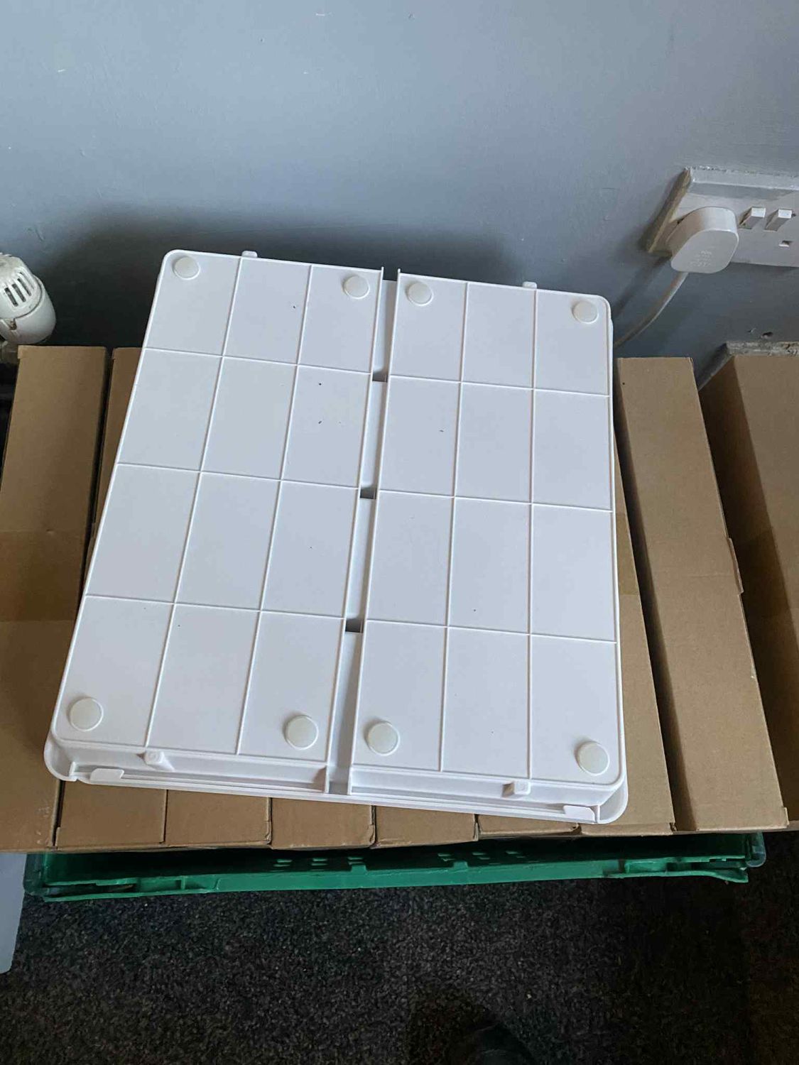 KreuRaxy Cutlery Drawer Organiser - Expandable Kitchen Drawer Storage Organiser - White