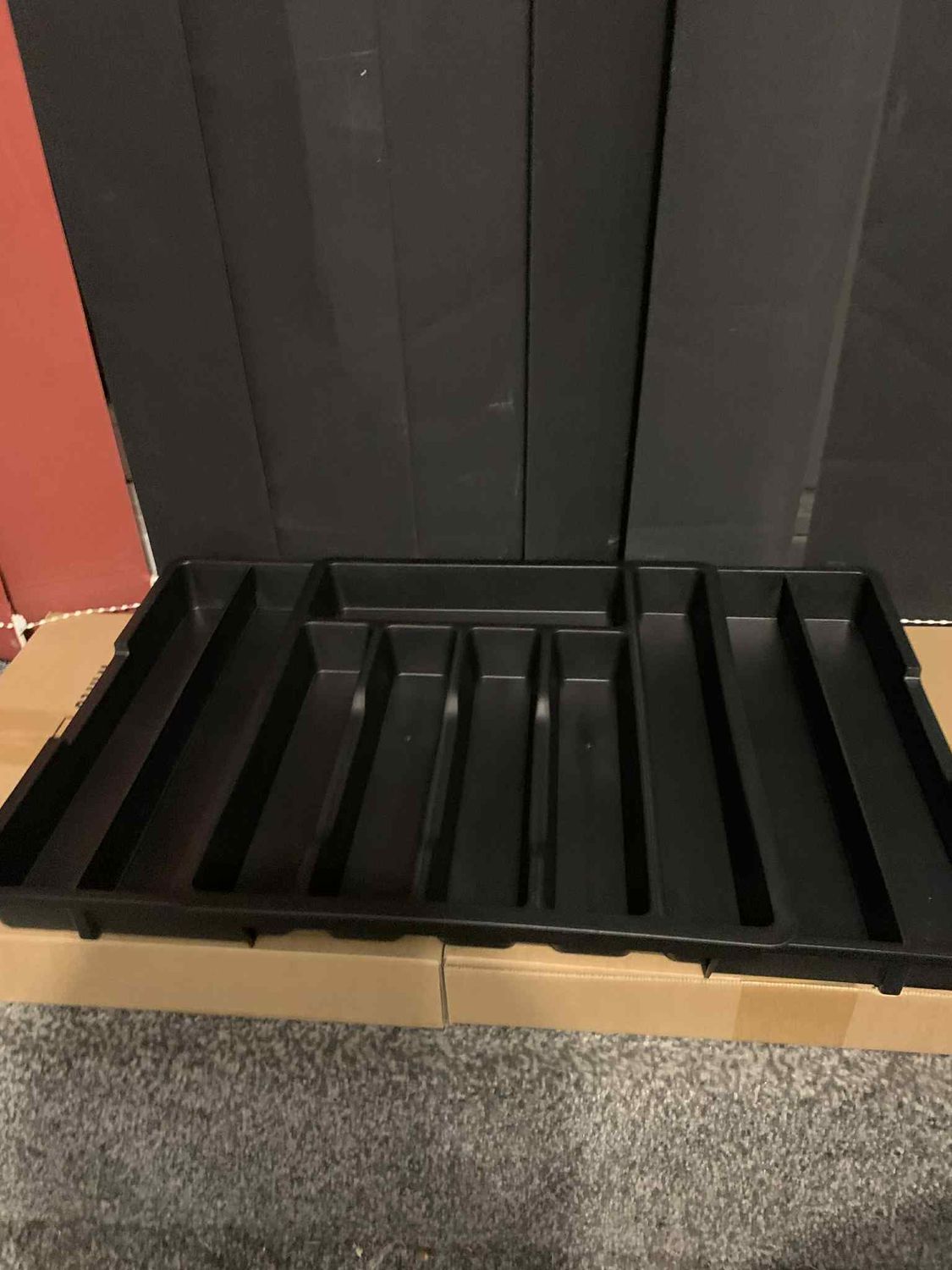 KreuRaxy Cutlery Drawer Organiser - Expandable Kitchen Drawer Storage Organiser - Black