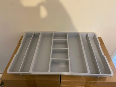 KreuRaxy Cutlery Drawer Organiser - Expandable Kitchen Drawer Storage Organiser - Grey
