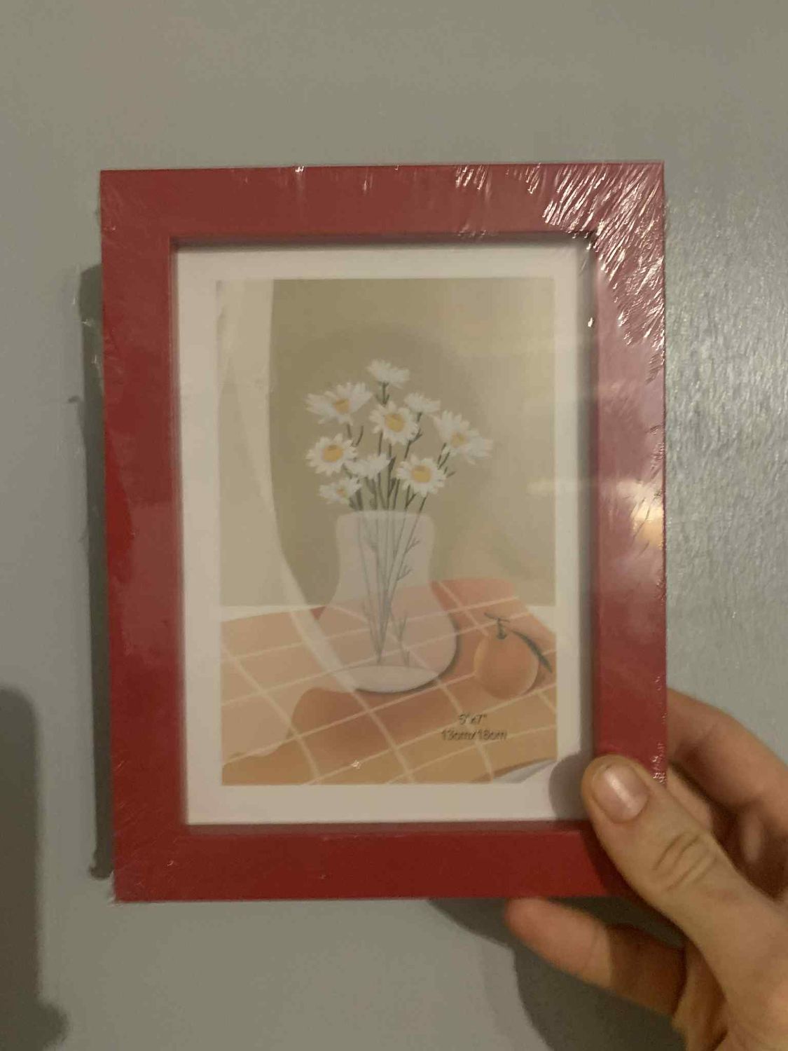 Small Red Square Photo Frame {5x7" - 13xcmx18cm}