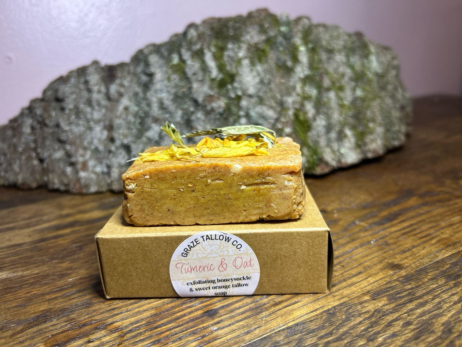 Turmeric &amp; Oat Exfoliating Tallow Soap