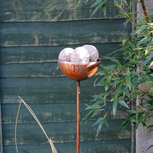 Rustic Bowl Pin Bird Feeder Rustic Bowl Pin Bird Feeder