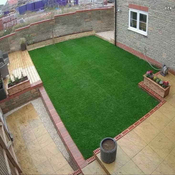 Supreme Turf  - FROM £3.61 per m²