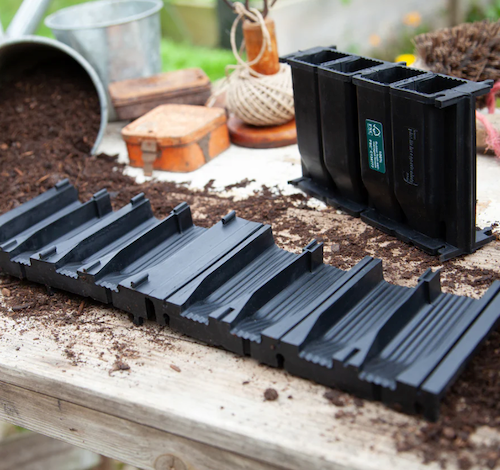8 Cell Natural Rubber RootCoach™ - With FREE Coir Compost! 8 Cell Natural Rubber RootCoach™ - With FREE Coir Compost!