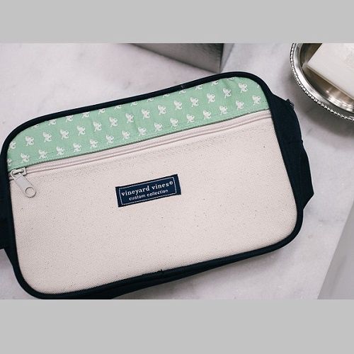 Vineyard Vines OEI Dopp Kit