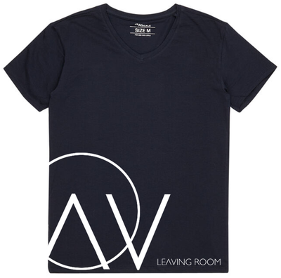 V-Shirt black