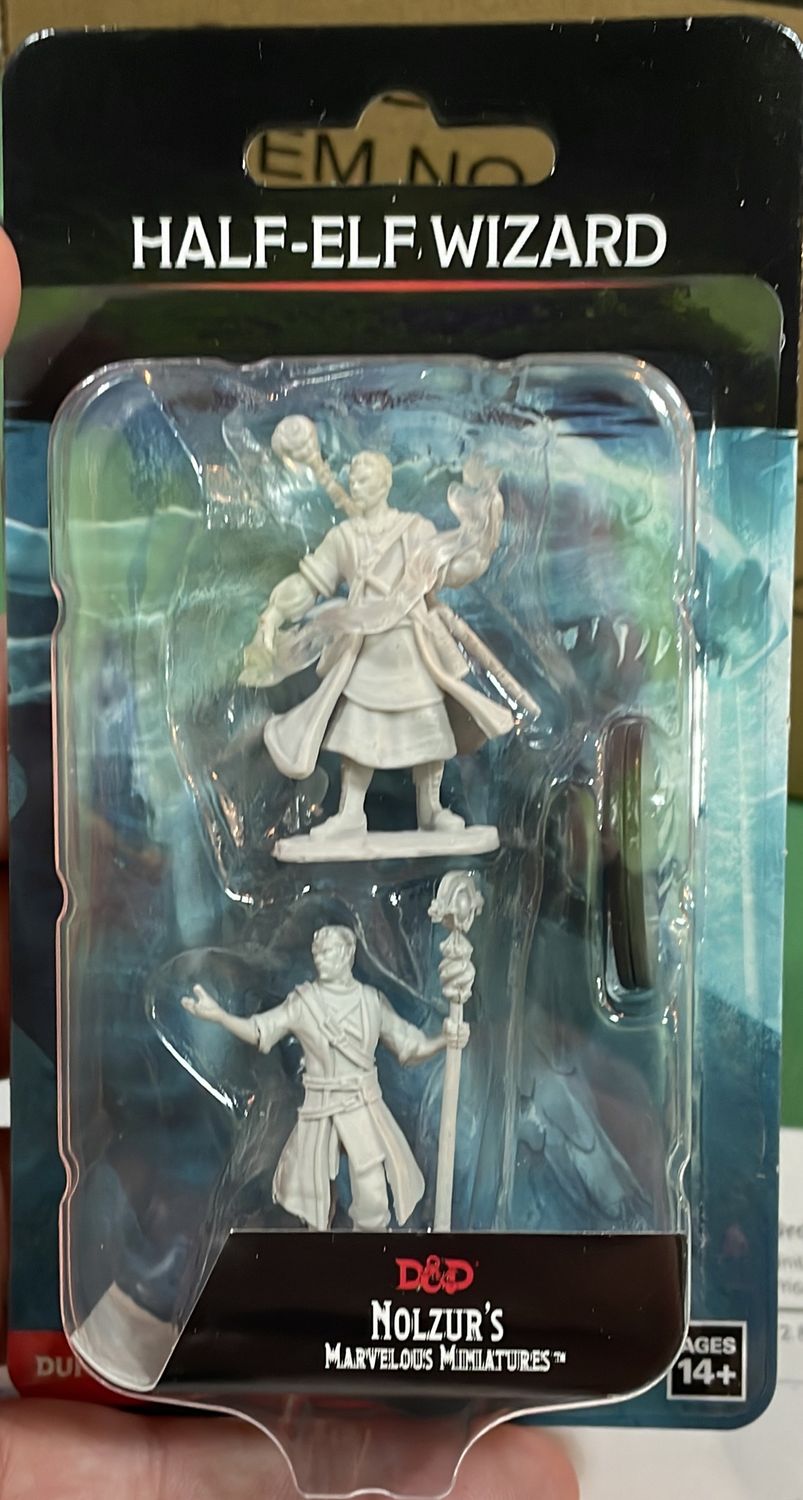 Nolzurs Half-Elf Wizard DND Mini