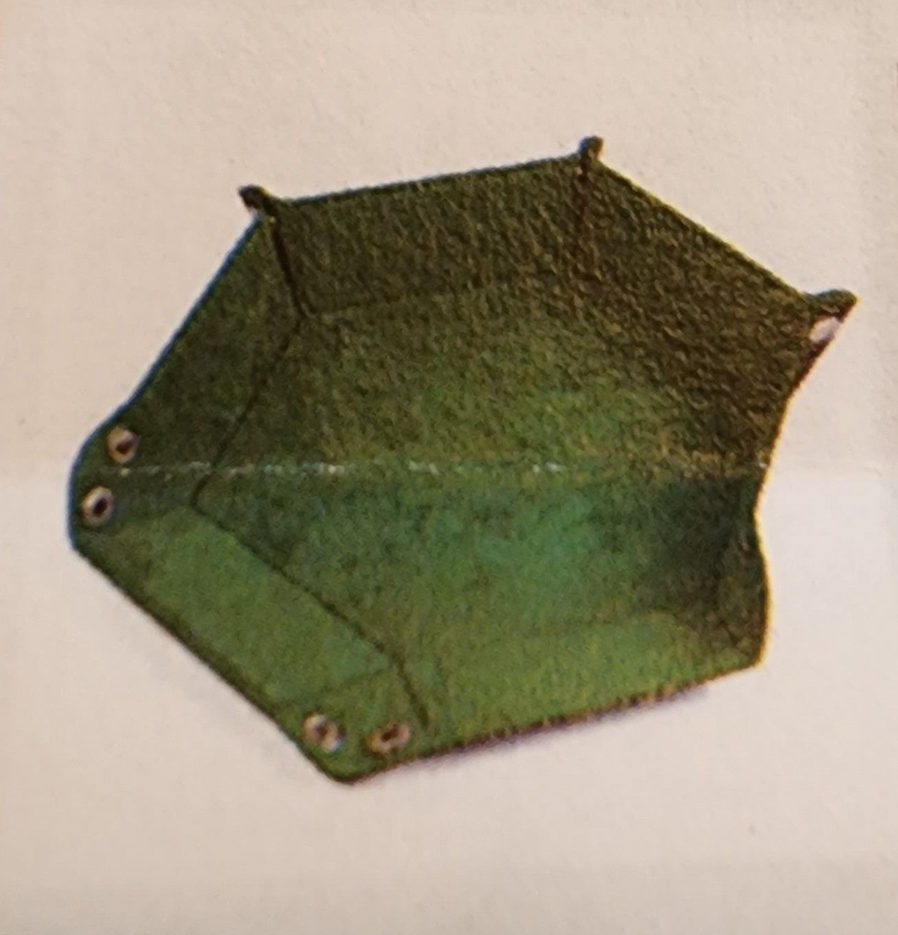 LEATHERETTE &amp; VELVET DICE TRAY (GRASS GREEN HEX)