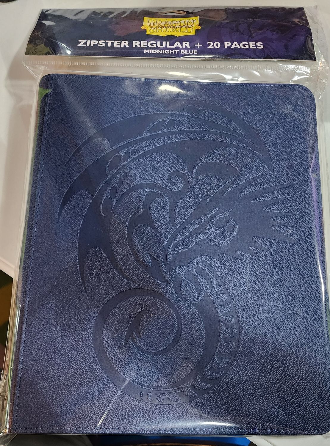 DRAGON SHIELD ZIPSTER REGULAR MIDNIGHT BLUE