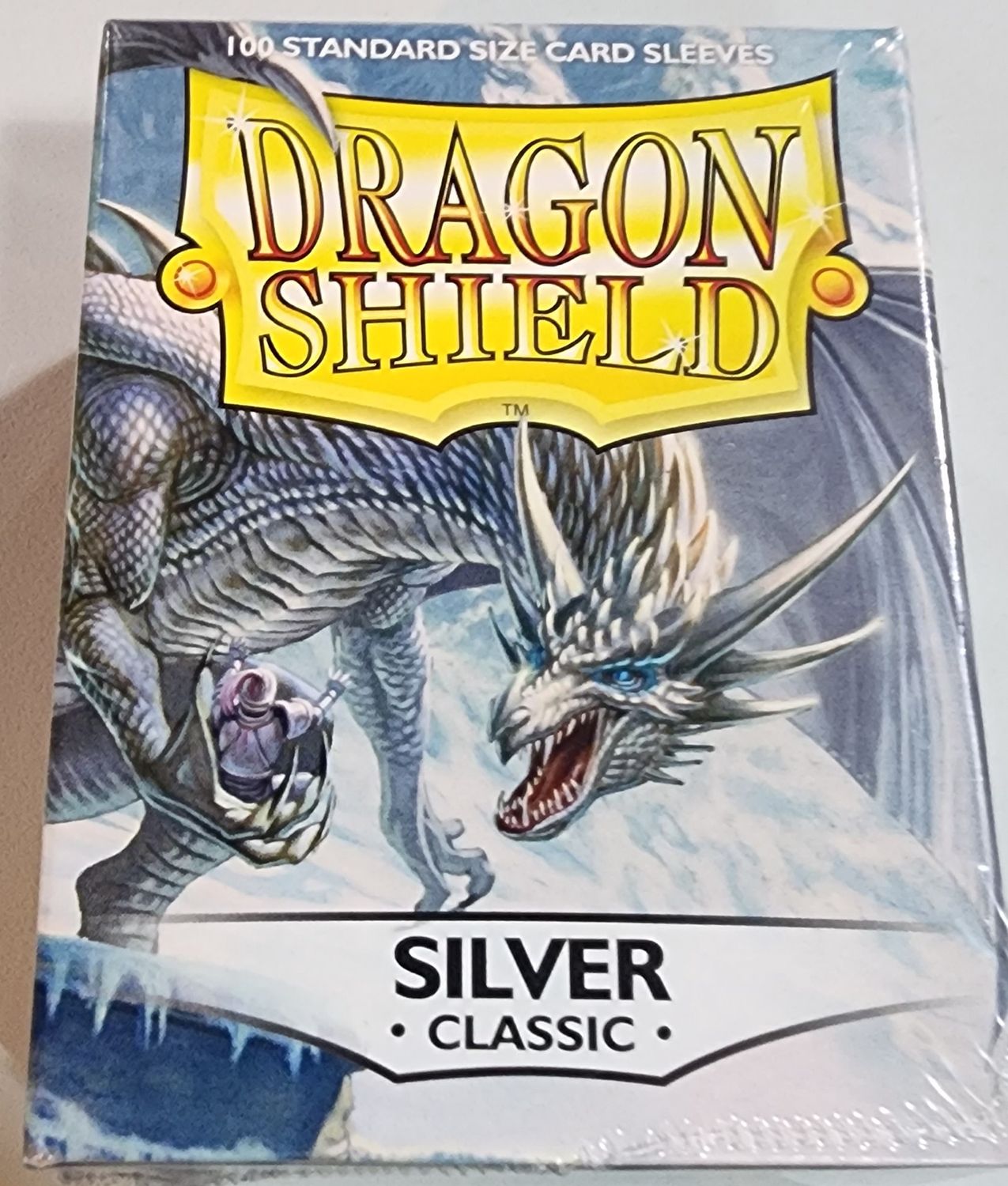 DRAGON SHIELD CLASSIC SILVER