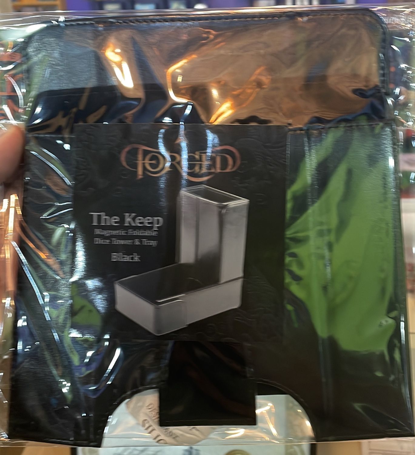 The Keep : Compact Magnetic Dice Tower and Tray