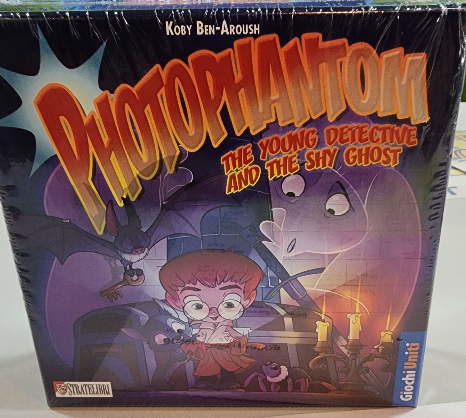 PHOTOPHANTOM THE YOUNG DETECTIVE AND THE SHY GHOST