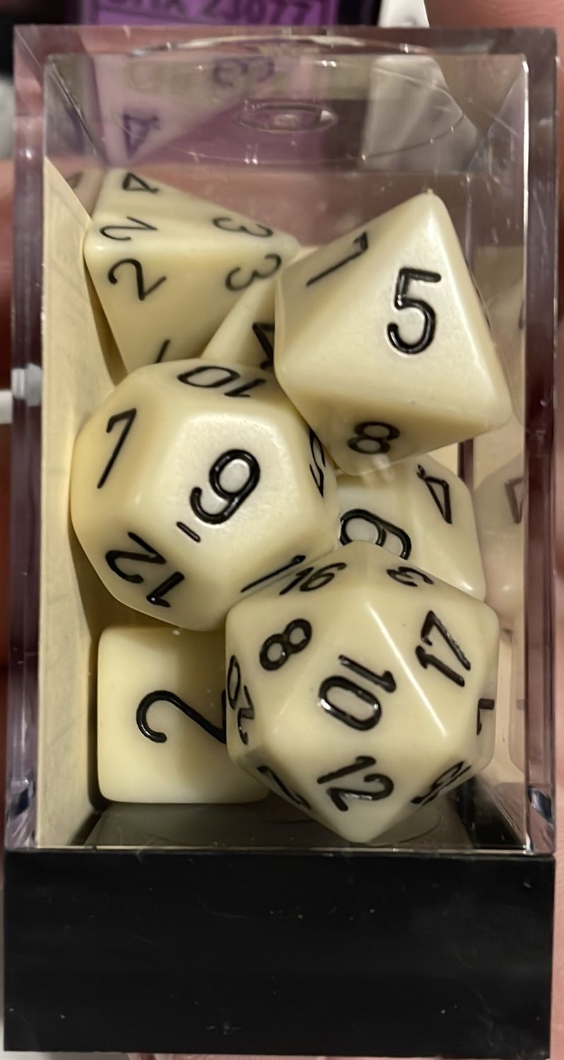 Opaque Ivory/Black dice set